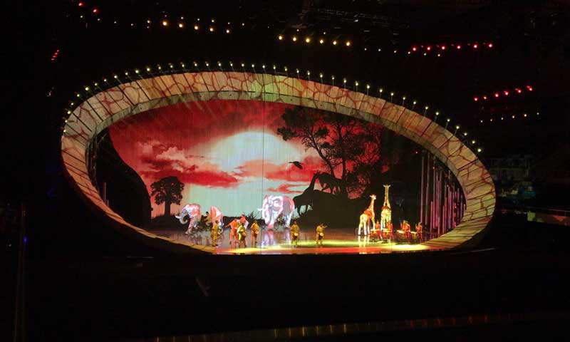 舞臺地膠企業在保證環保安全前提下提升質量